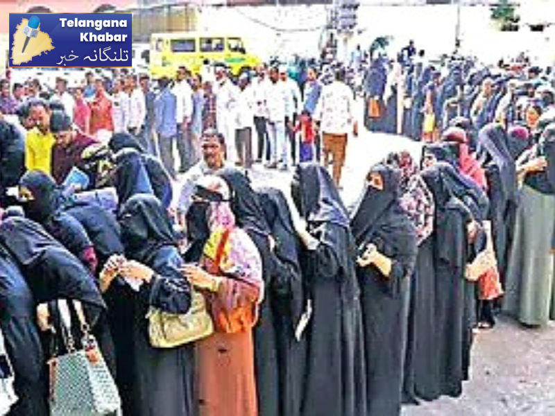 6ضمانتیں،فارمس حاصل کرنے حیدرآباد میں برقعہ پوش خواتین کی طویل قطاریں