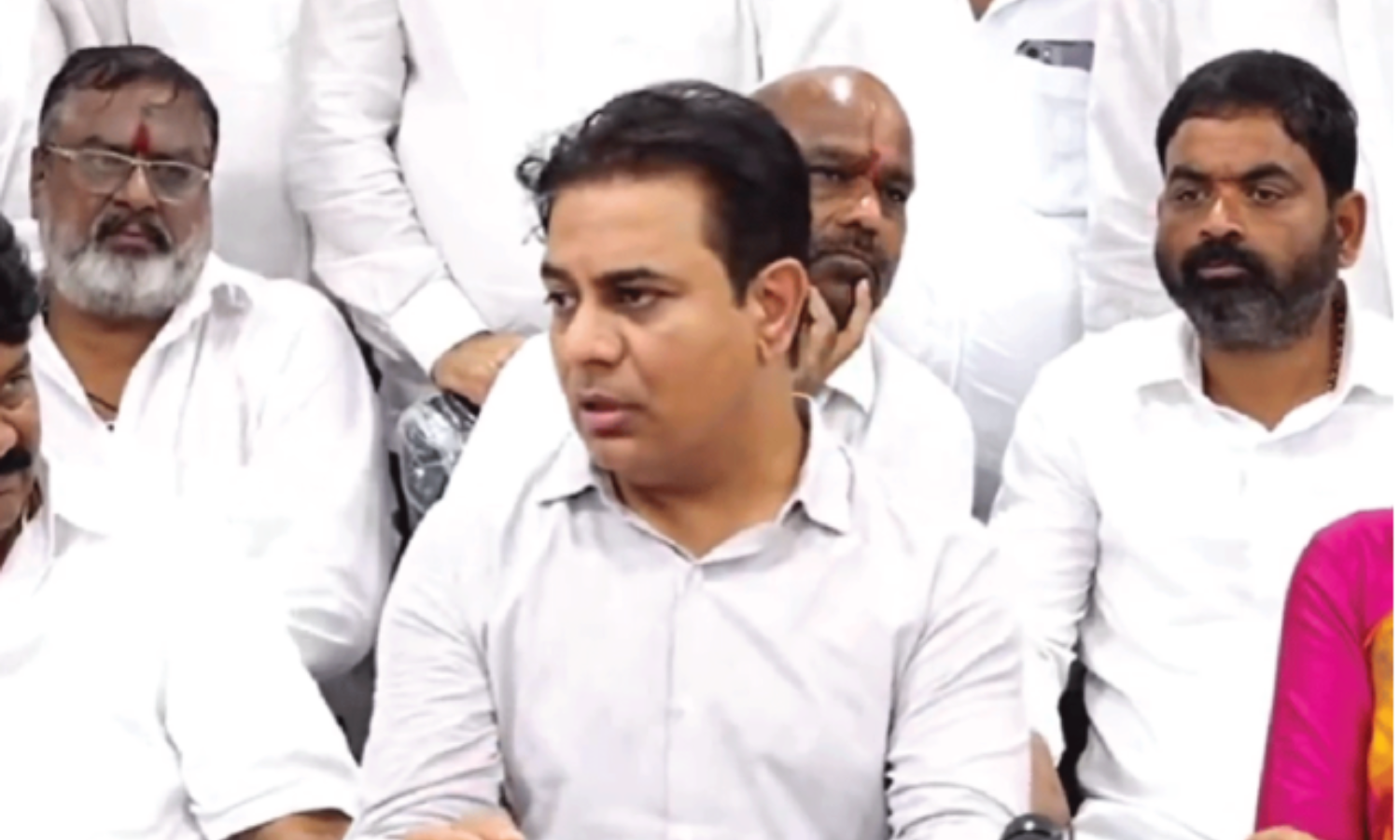 کے ٹی آر نے حیڈرا کے ذریعہ غریبوں کے گھروں کو منہدم کرنے پر کانگریس حکومت کو بنایا تنقید کا نشانہ