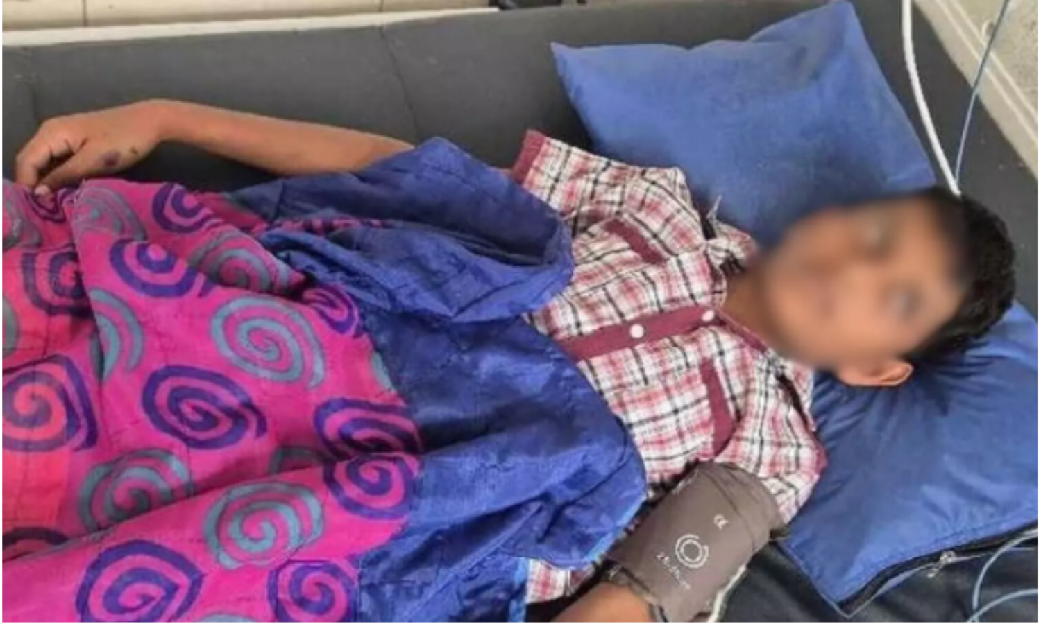 سرسلہ میں بی سی ویلفیئر اسکول کے طالب علم کو سانپ نے کاٹ لیا۔